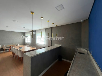 Image 34 - 1033877