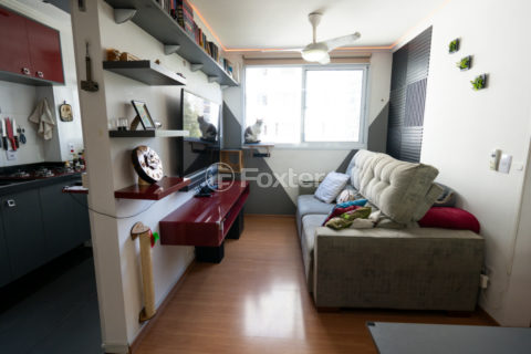 Image 10 - 1033878