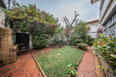 Image 67 - 1033882
