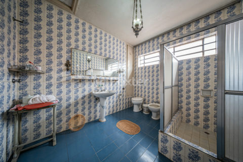 Image 34 - 1033882