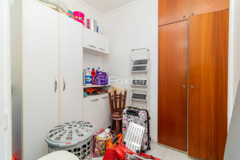 Image 40 - 1033883