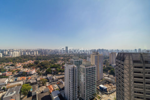 Image 13 - 1033883