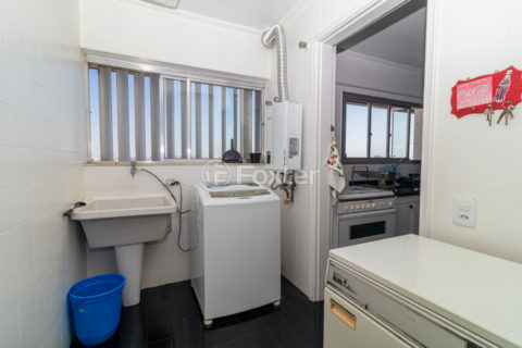 Image 39 - 1033883