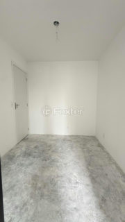 Image 3 - 1033884