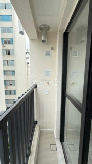 Image 9 - 1033884