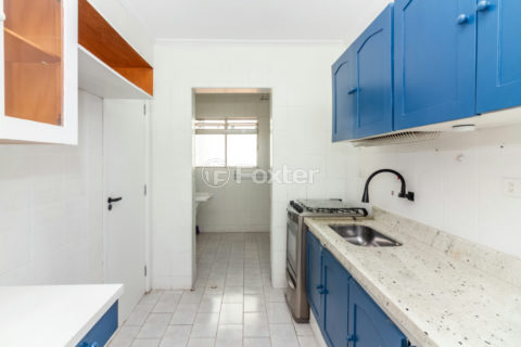 Image 8 - 1033886