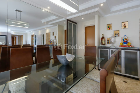 Image 9 - 1033894