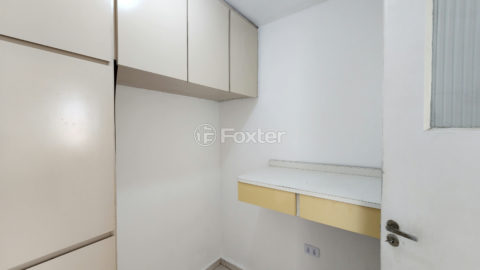 Image 21 - 1033905