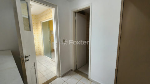 Image 22 - 1033905