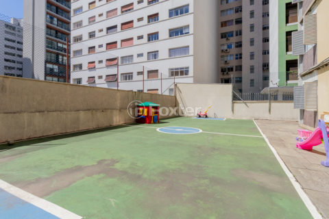 Image 24 - 1033908