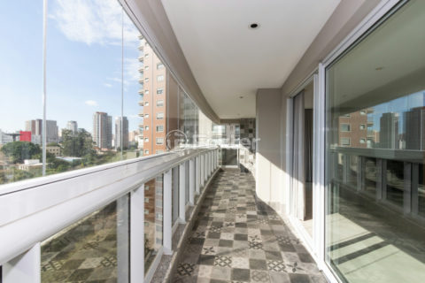 Image 16 - 1033911