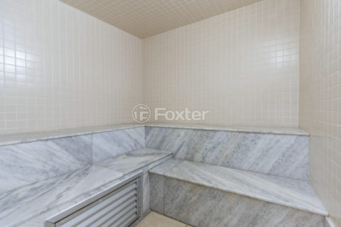 Image 74 - 1033911