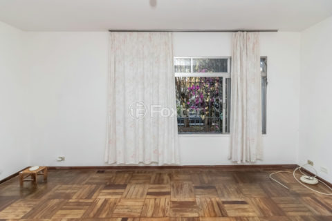 Image 39 - 1033916