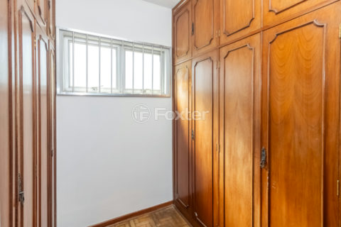 Image 22 - 1033916