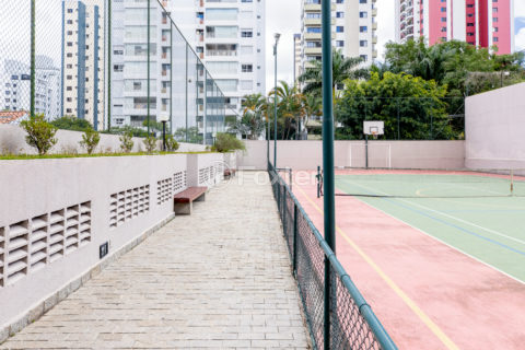 Image 44 - 1033917