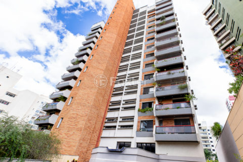 Image 40 - 1033917