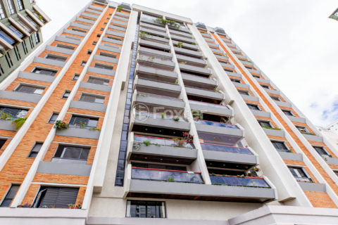 Image 45 - 1033917