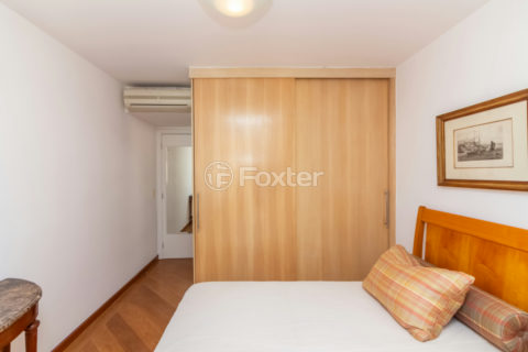 Image 39 - 1033922