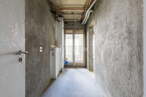 Image 3 - 1033928