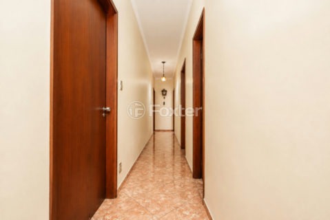 Image 4 - 1033936