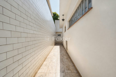 Image 16 - 1033936