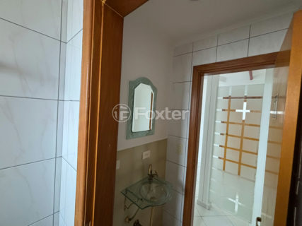 Image 4 - 1033939