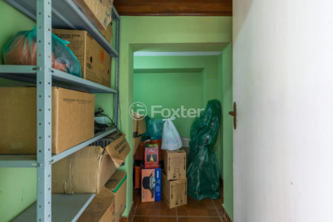 Image 21 - 1033945