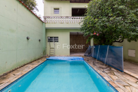 Image 6 - 1033945