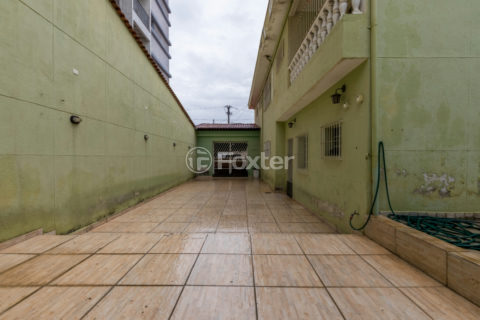 Image 26 - 1033945