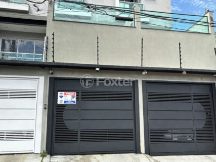 Image 40 - 1033947
