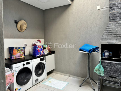 Image 31 - 1033947