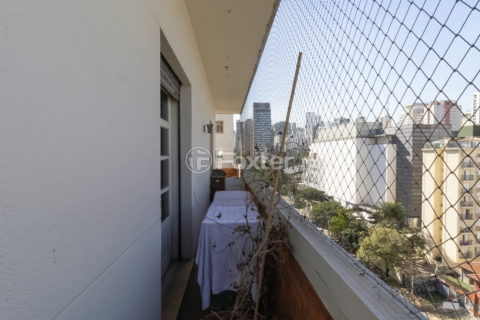 Image 31 - 1033951