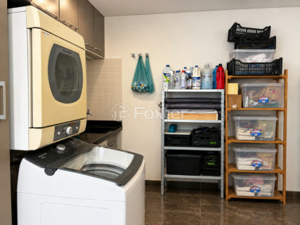 Image 41 - 1033952