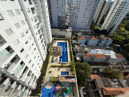 Image 55 - 1033968