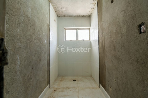 Image 37 - 1033969