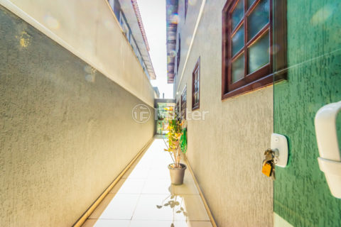 Image 30 - 1033971