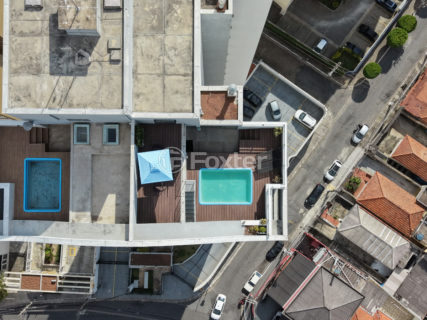 Image 30 - 1033975