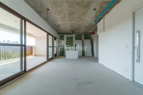 Image 27 - 1033976