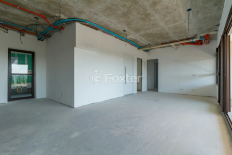 Image 26 - 1033976