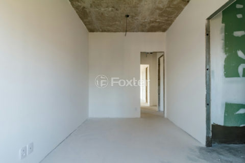 Image 41 - 1033976