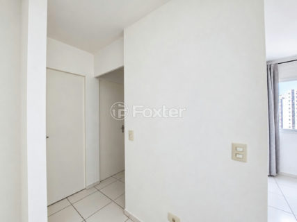 Image 5 - 1033988
