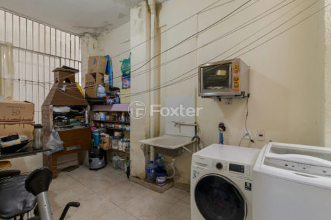 Image 41 - 1033991