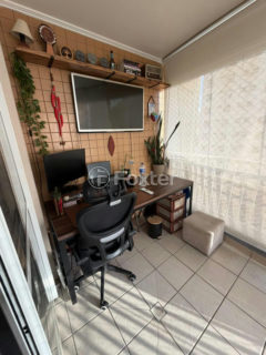 Image 21 - 1033995