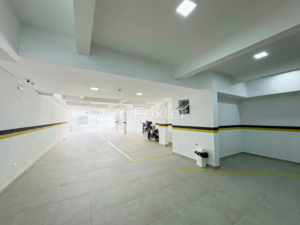 Image 31 - 1034000