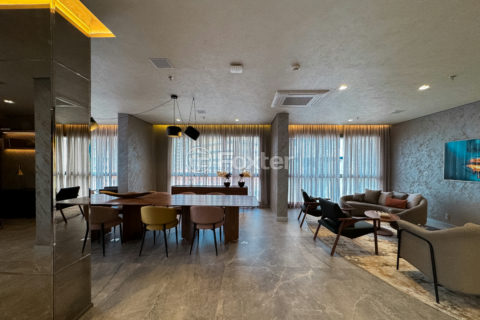 Image 21 - 1034002