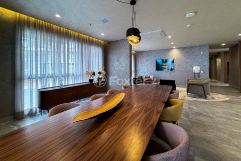 Image 22 - 1034002