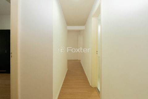 Image 22 - 1034005