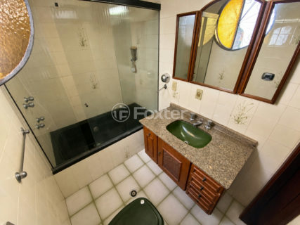 Image 37 - 1034009