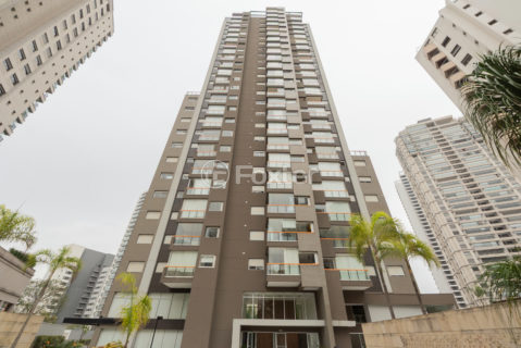 Image 32 - 1034015