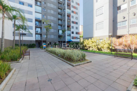 Image 44 - 1034025